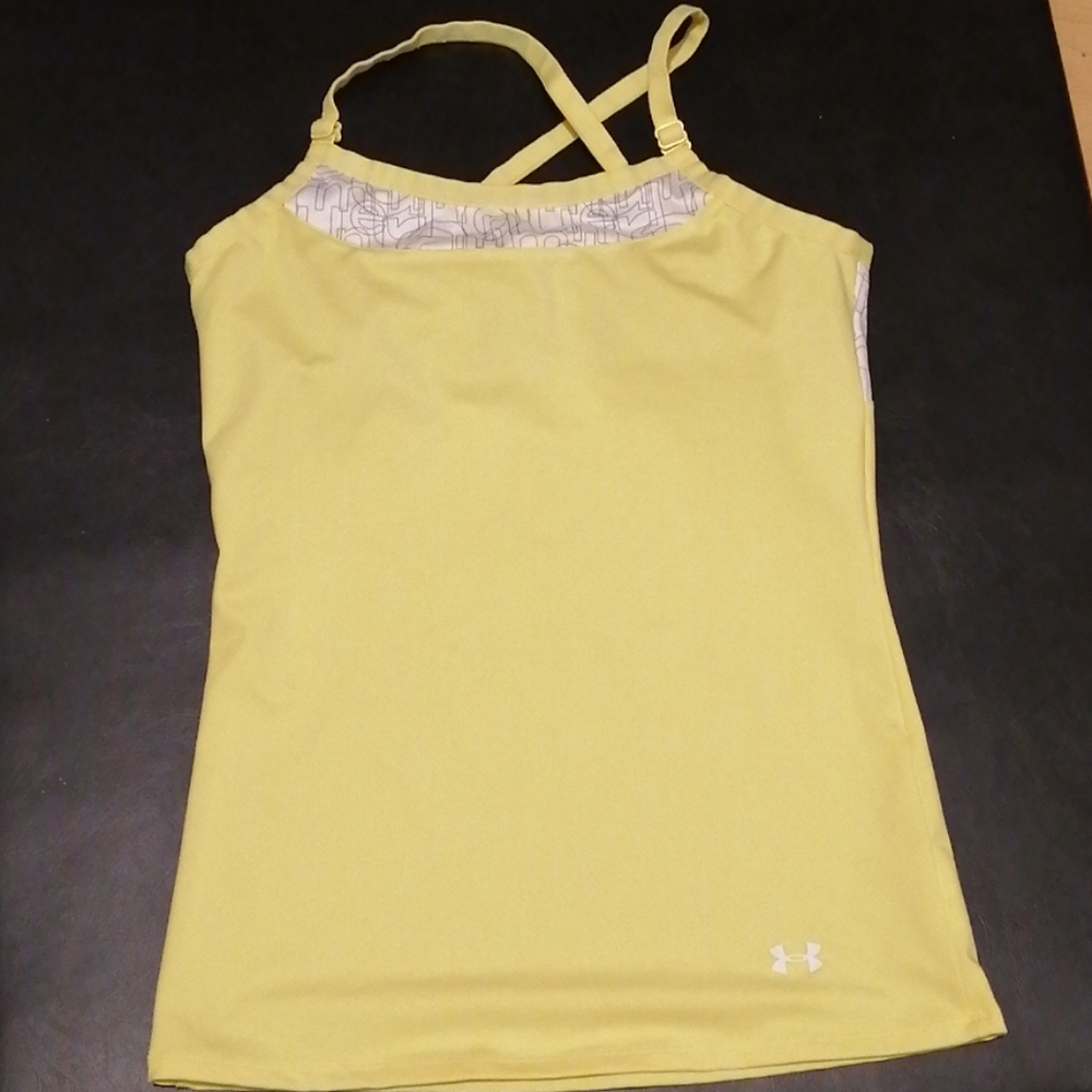 Tanks top under armour